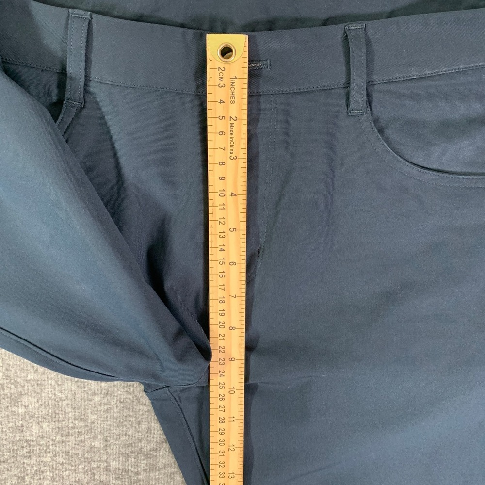 Vuori Meta Pants Men 33x32 Blue Performance Stretch Athleisure Chino - Picture 8 of 12